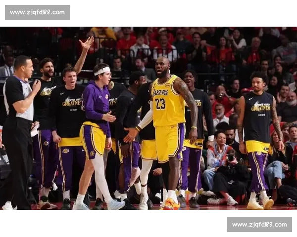 NBA季后赛MVP竞争：谁将主宰季后赛舞台？
